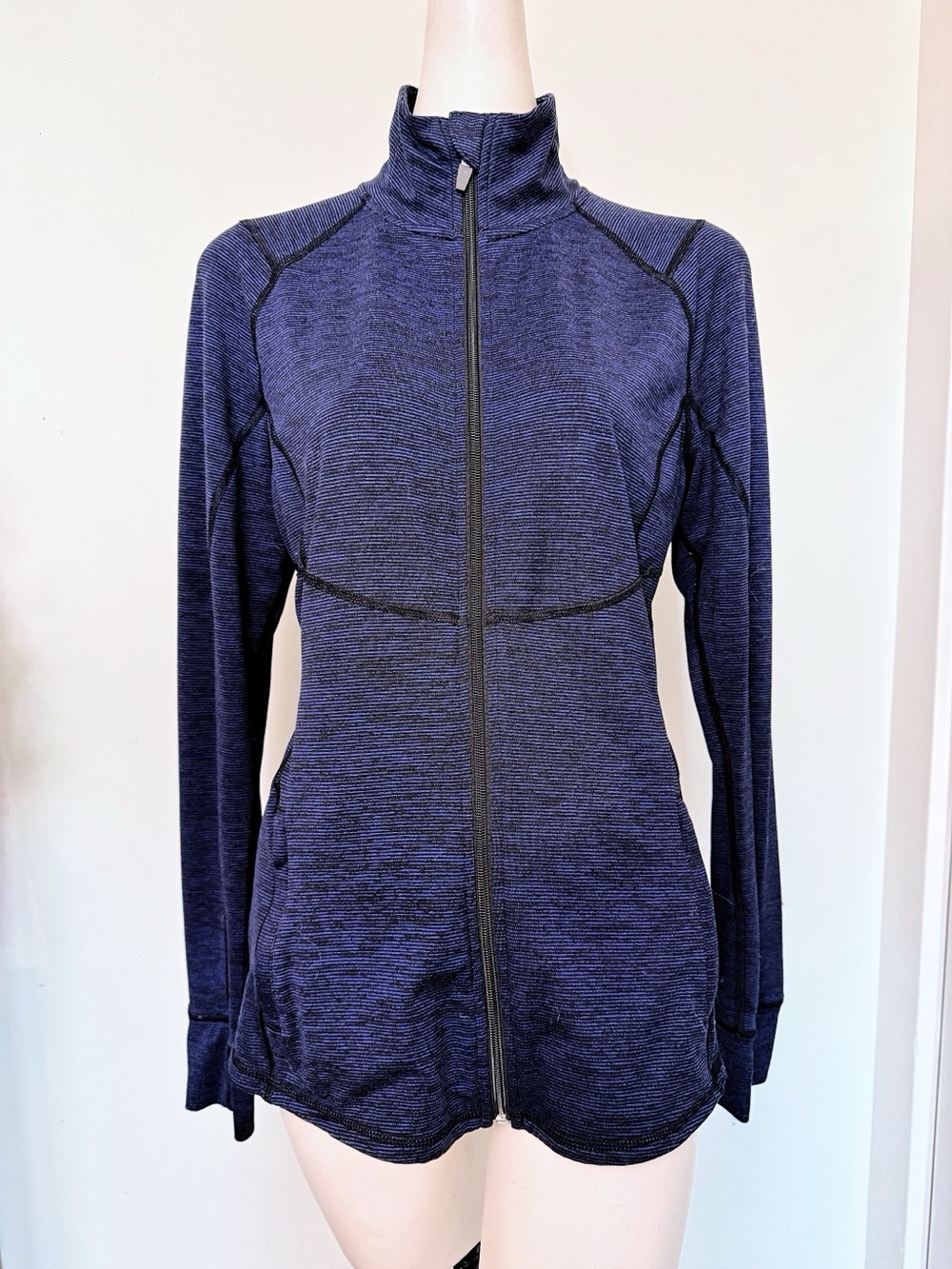 Old Navy Active Women’s Large Blue Full Zip Performance Jacket Thumbholes